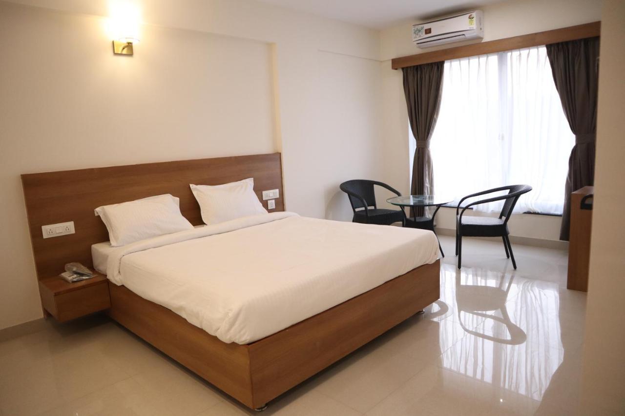 Hotel Wayfarer Porvorim Zewnętrze zdjęcie